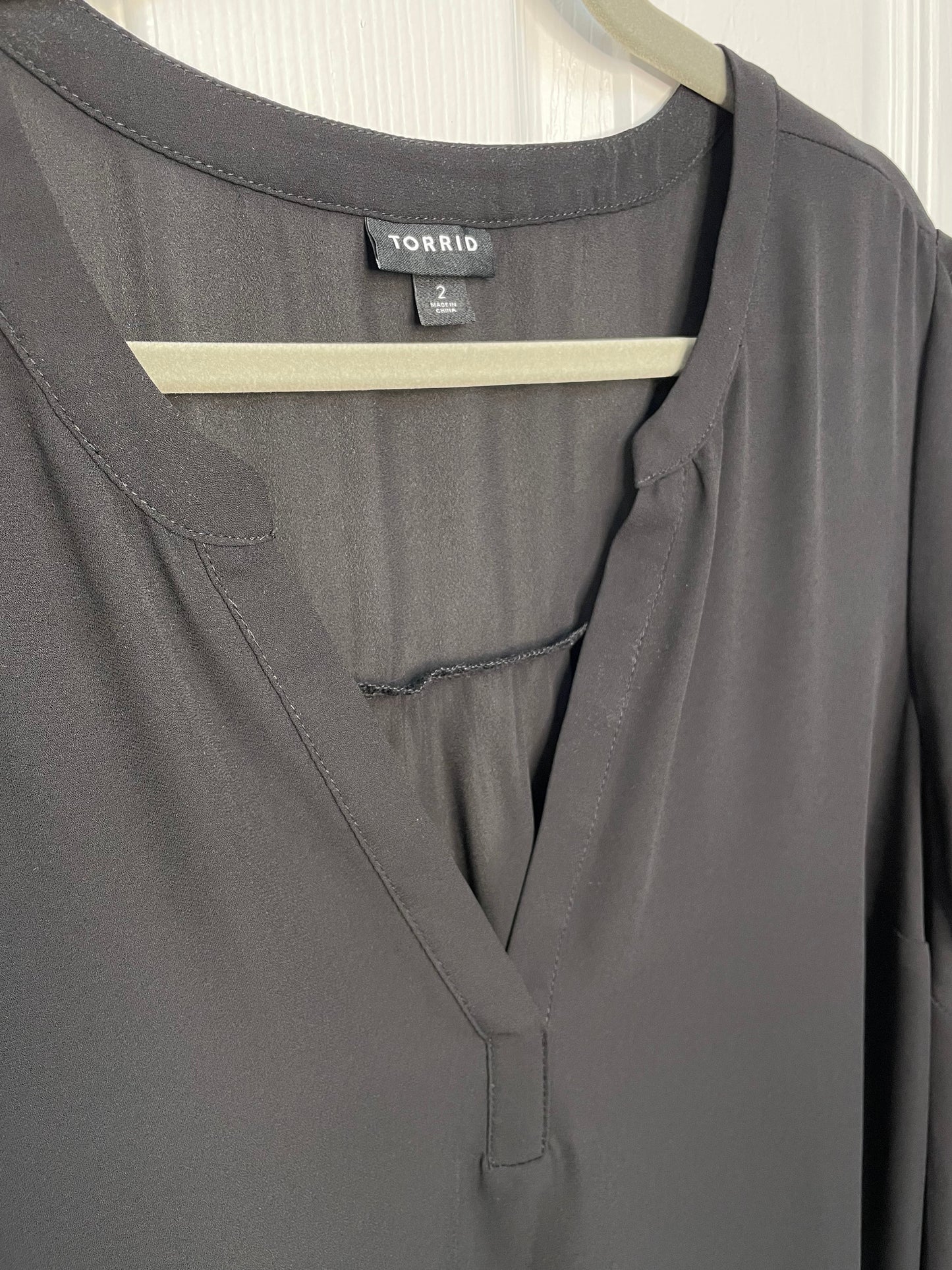 Torrid Black Short Sleeve Pullover Blouse {2XL}