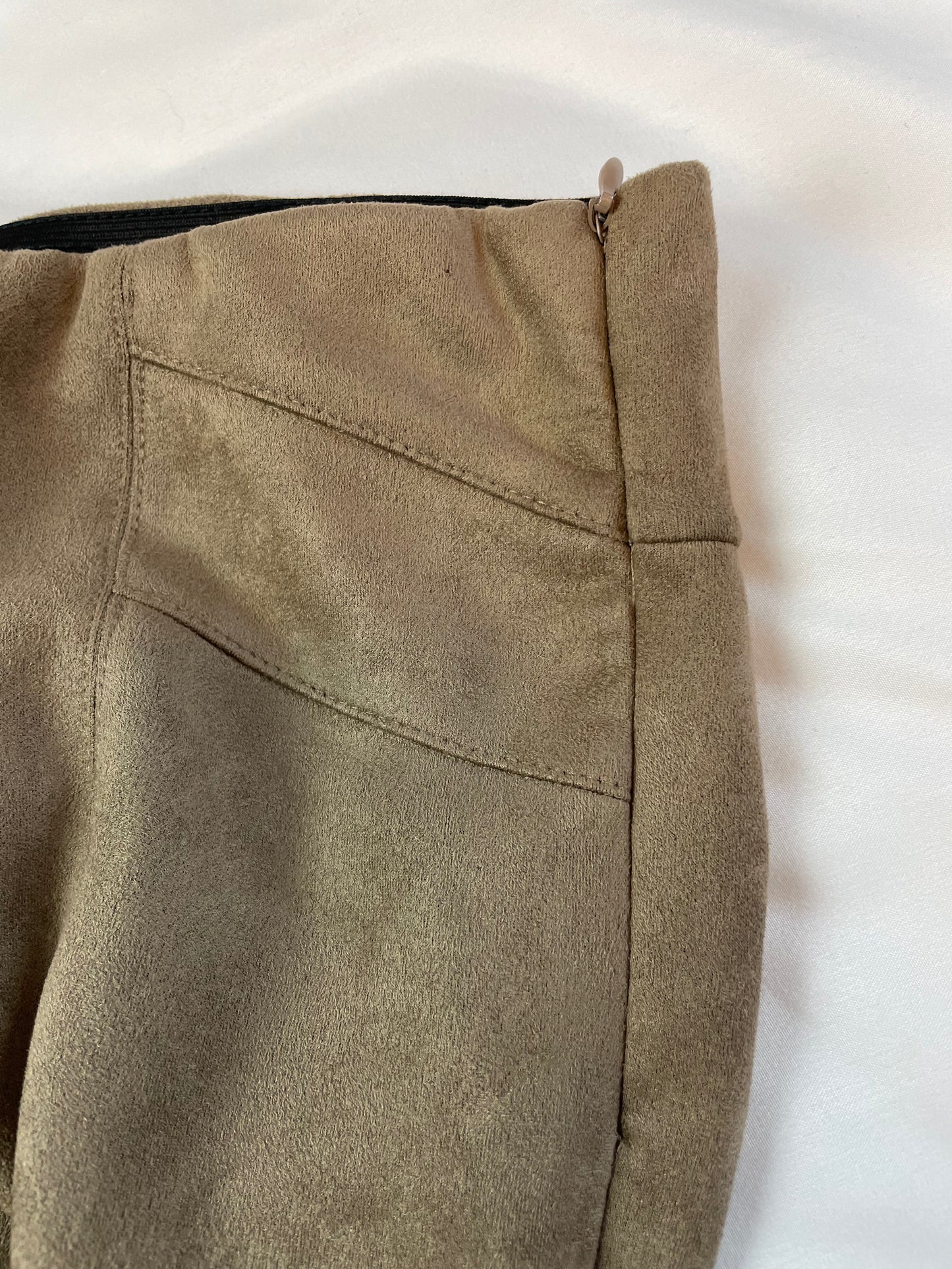 Zara Faux Suede High Rise Cropped Pant {M}