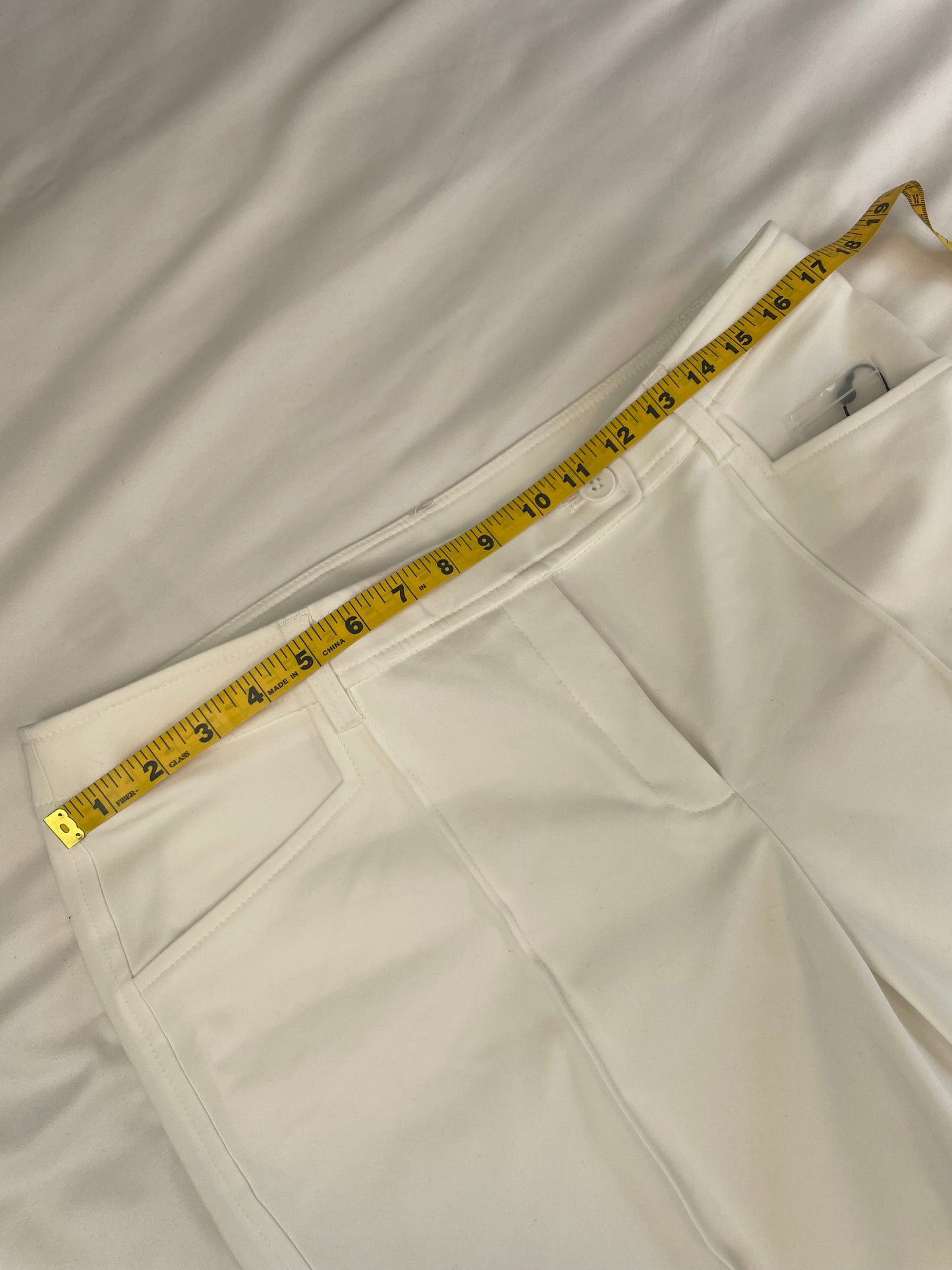 NWT Anne Klein White Ankle Pants {Size 12}