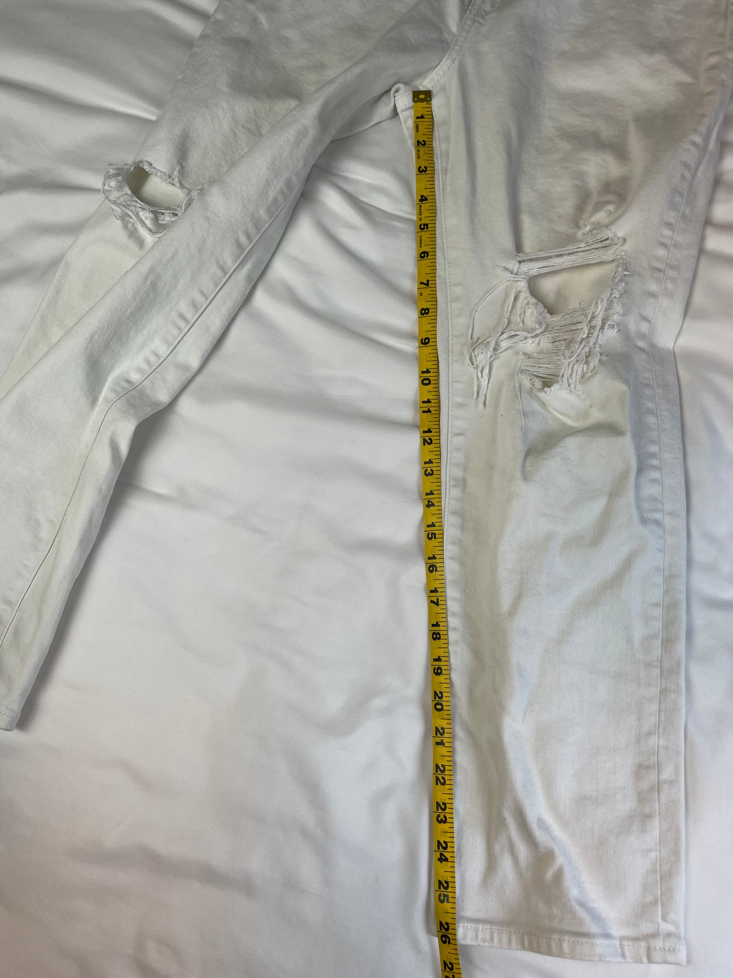 Uniqlo Cropped Distressed White Jeans {Size 27}