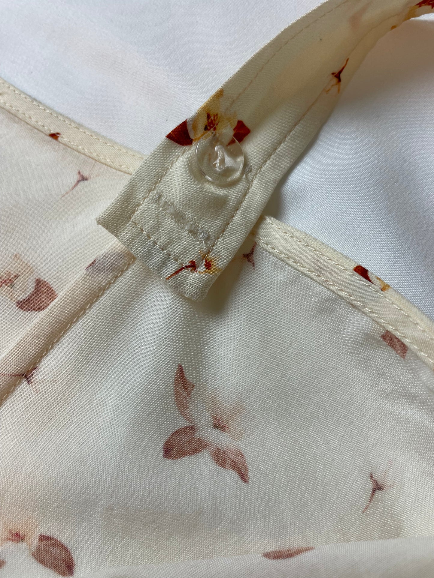 WeWoreWhat Cream Floral Harper Dress {L}