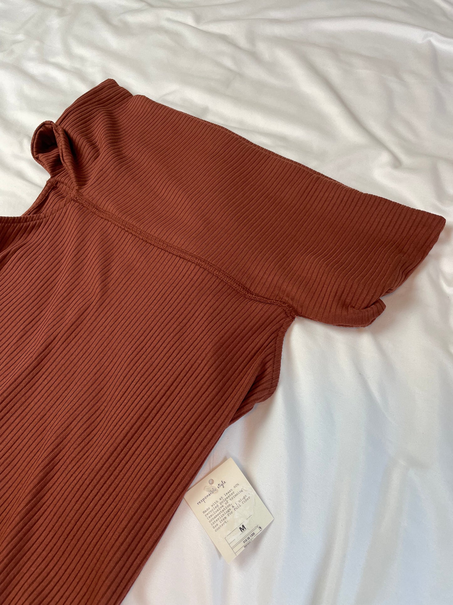 NWT | A New Day | Rust Off-Shoulder Ribbed Top {M}