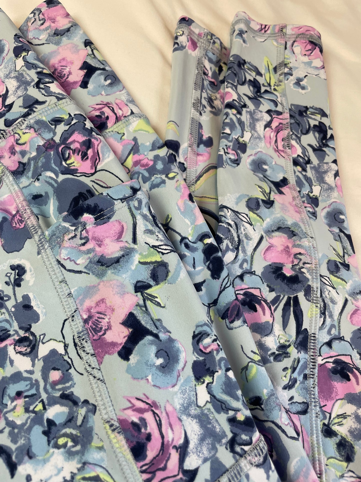 Vera Bradley Activewear Floral High-Waisted Leggings {XS}
