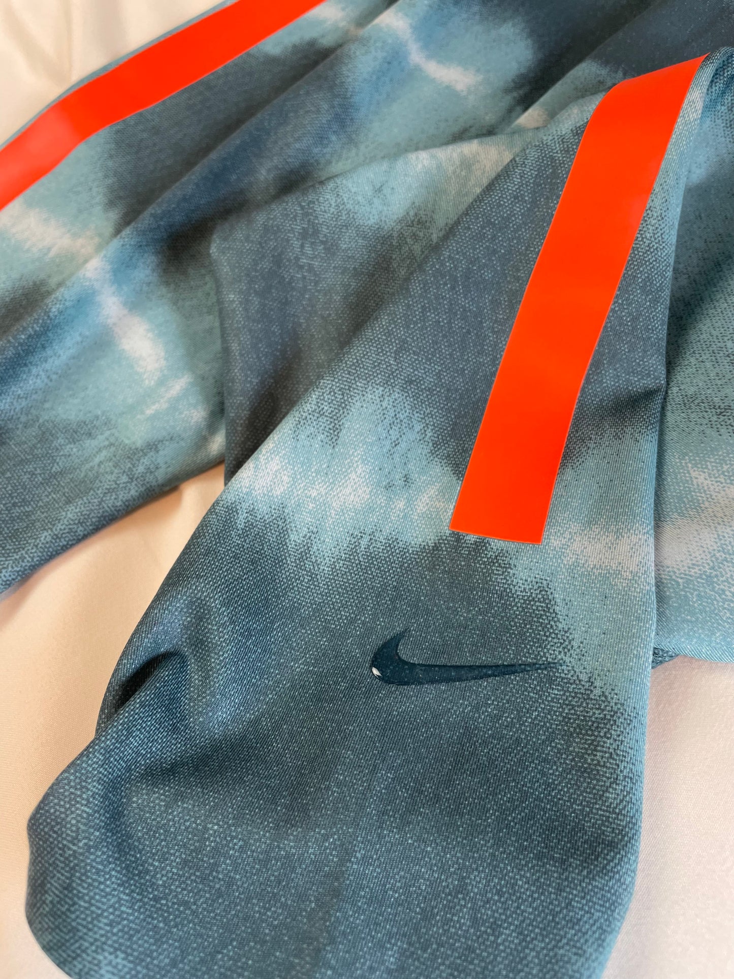 Nike Tie-Dye One Luxe Dri-Fit Legging {M}