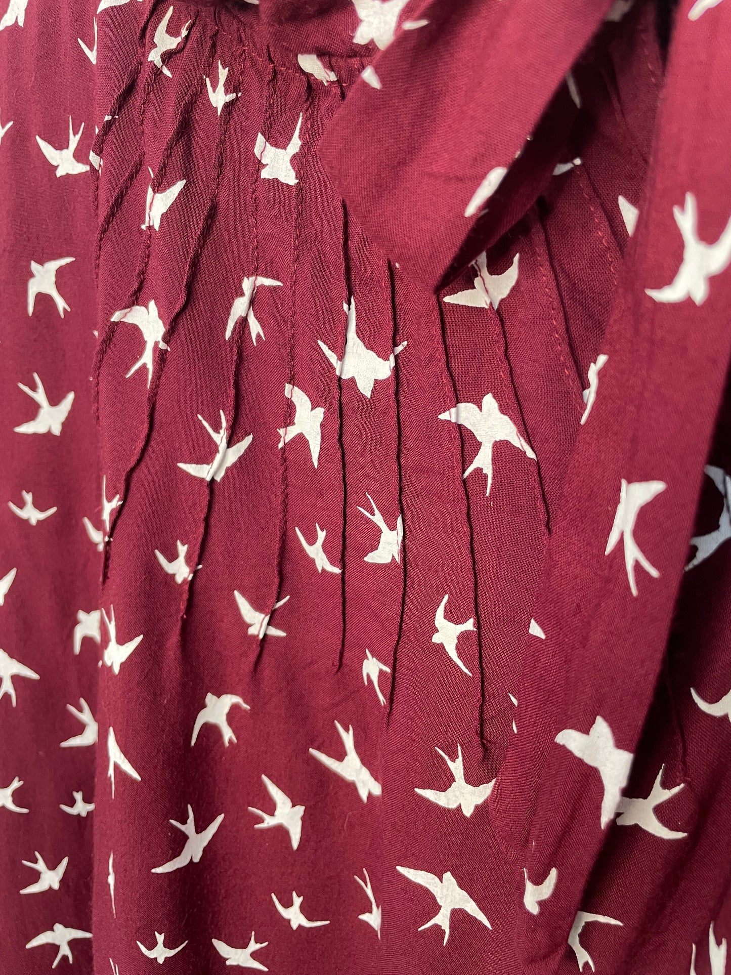 Circus | The Anna Burgundy Bird Print Women's Blouse {L}