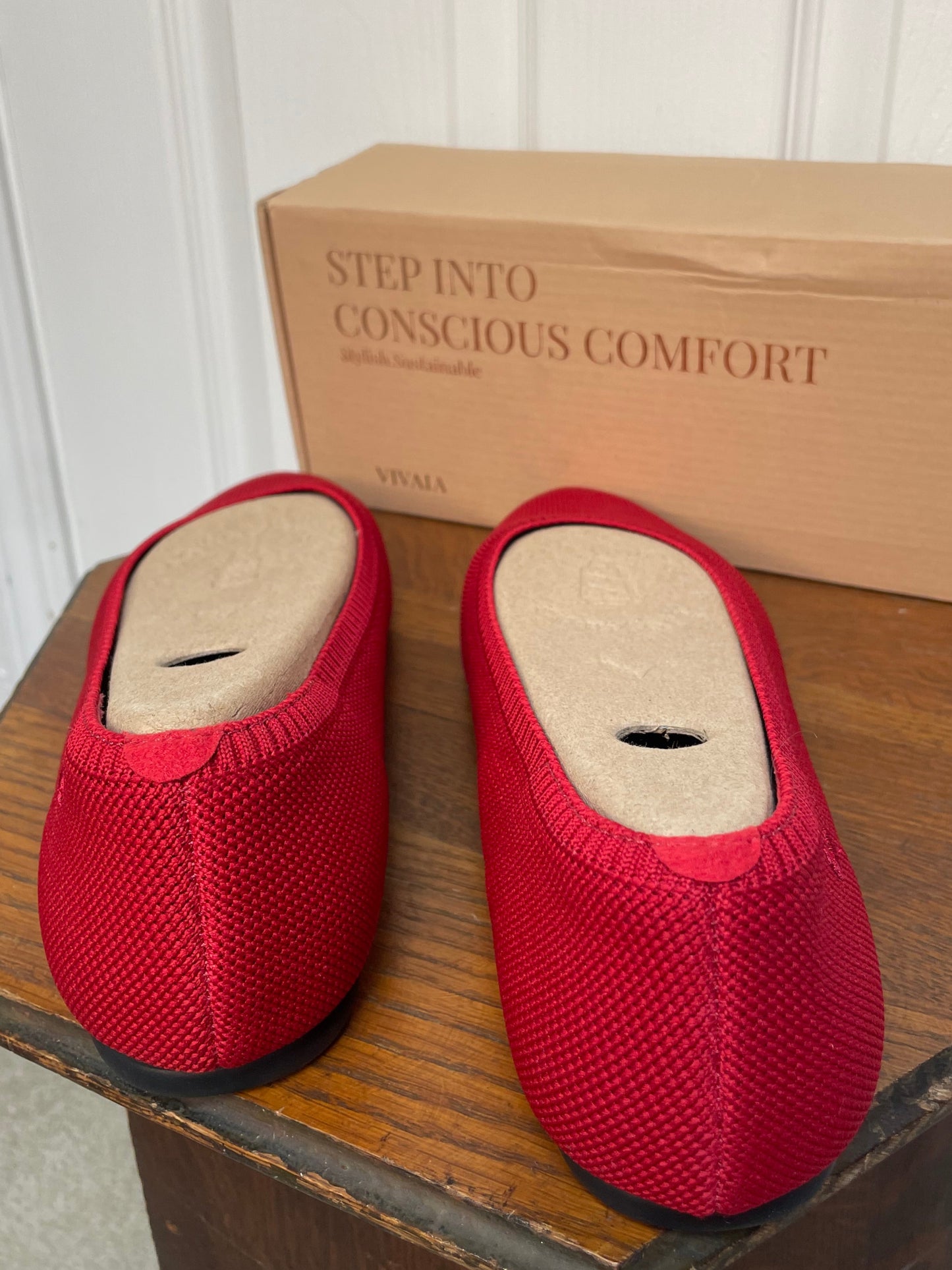 VIVAIA | Tamia Almond-Toe Ballet Flats {Women's Size EU 42/11.5 US}