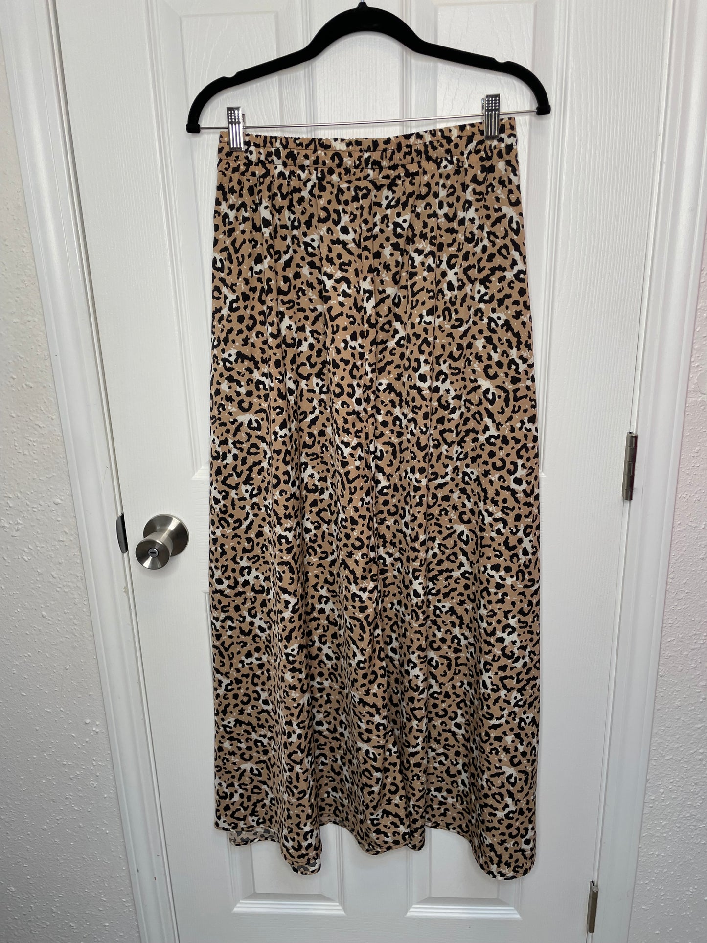 Leopard Print Maxi Skirt {M}