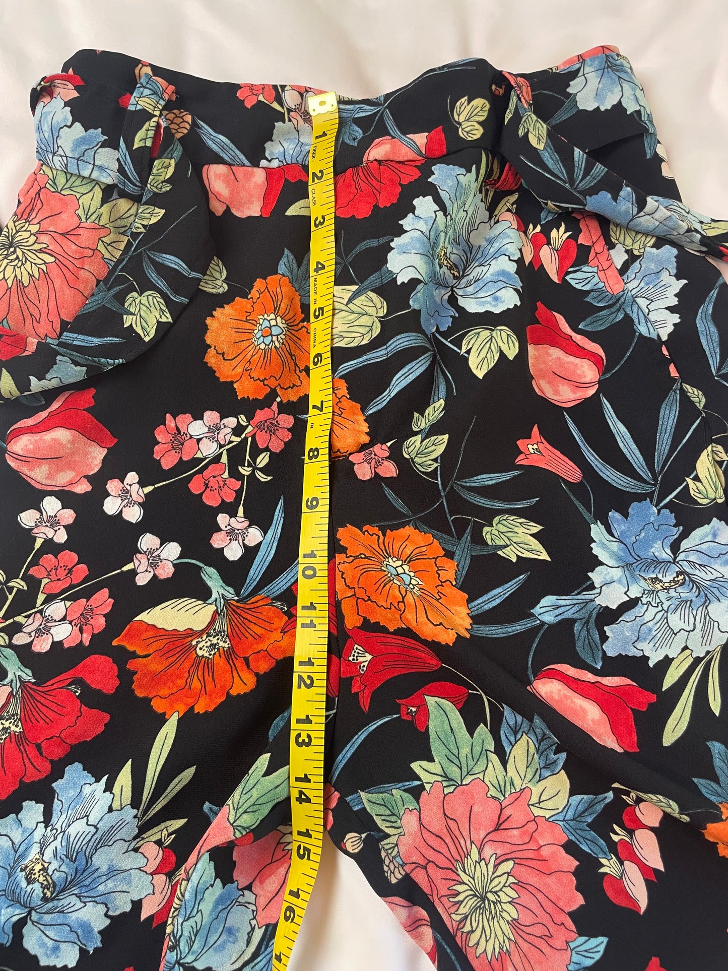 Zara Floral Wide Leg Cropped Pants {M}