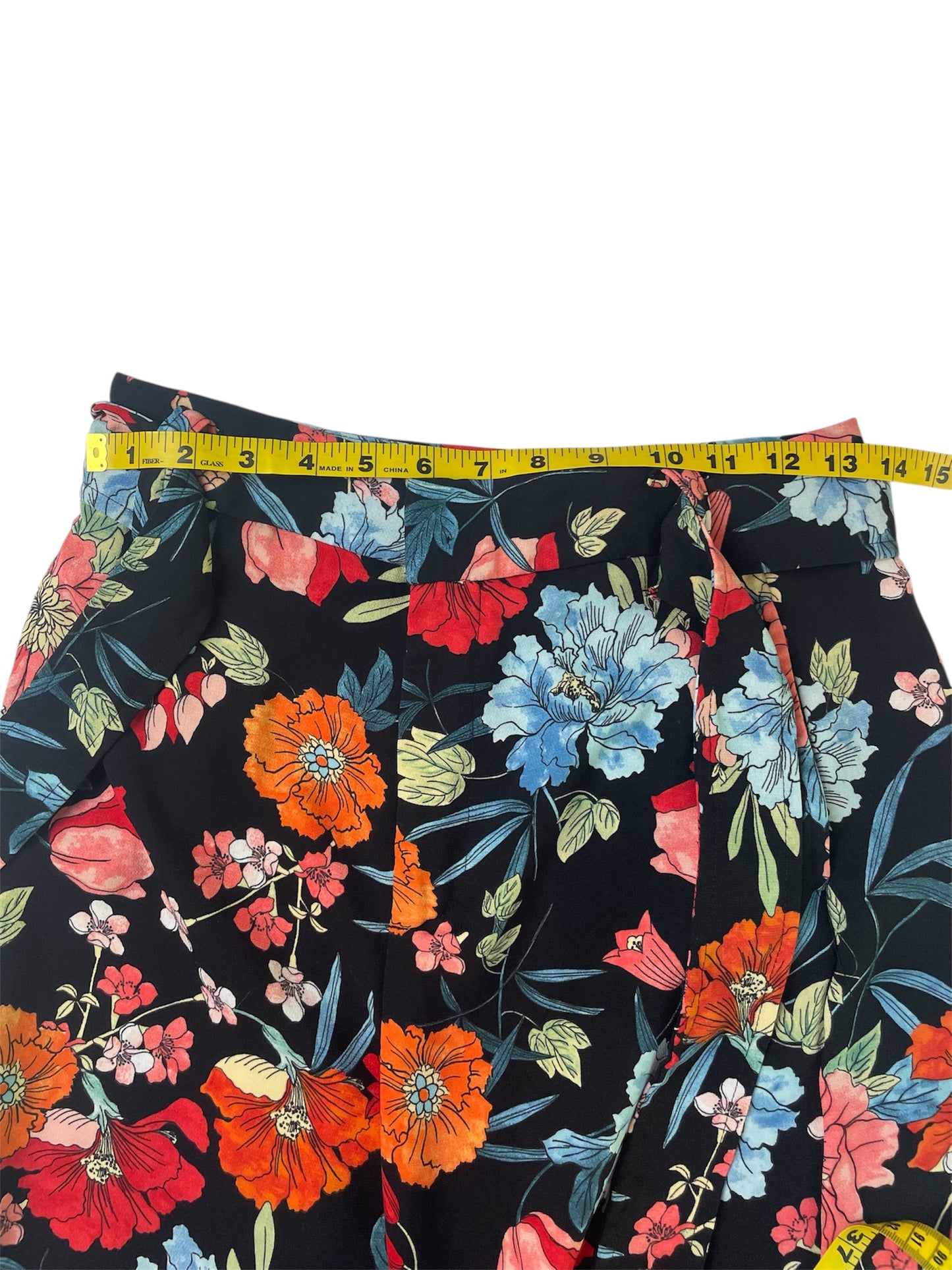 Zara Floral Wide Leg Cropped Pants {M}