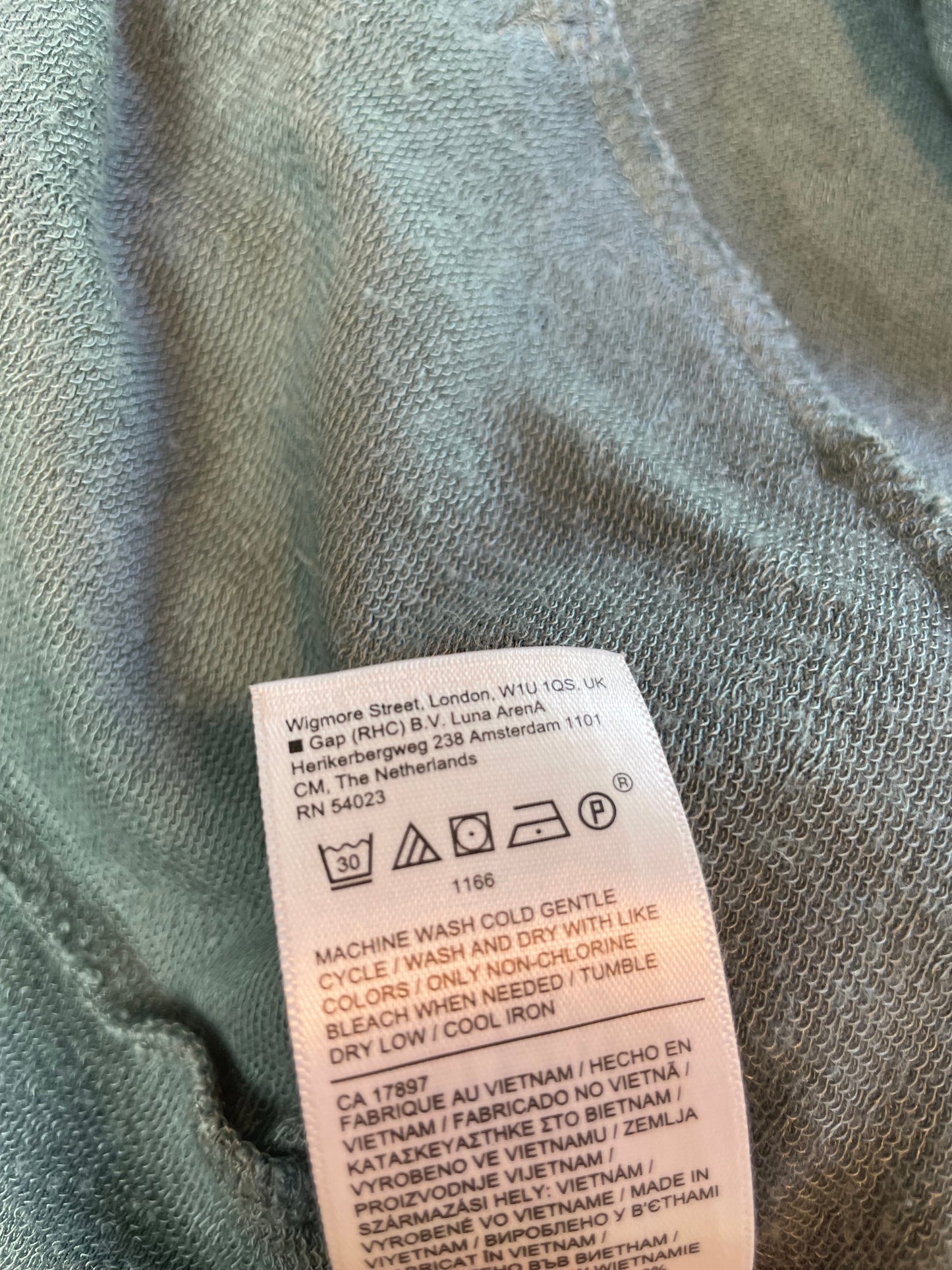Athleta Pranayama Wrap- Minimalistic Green {S}
