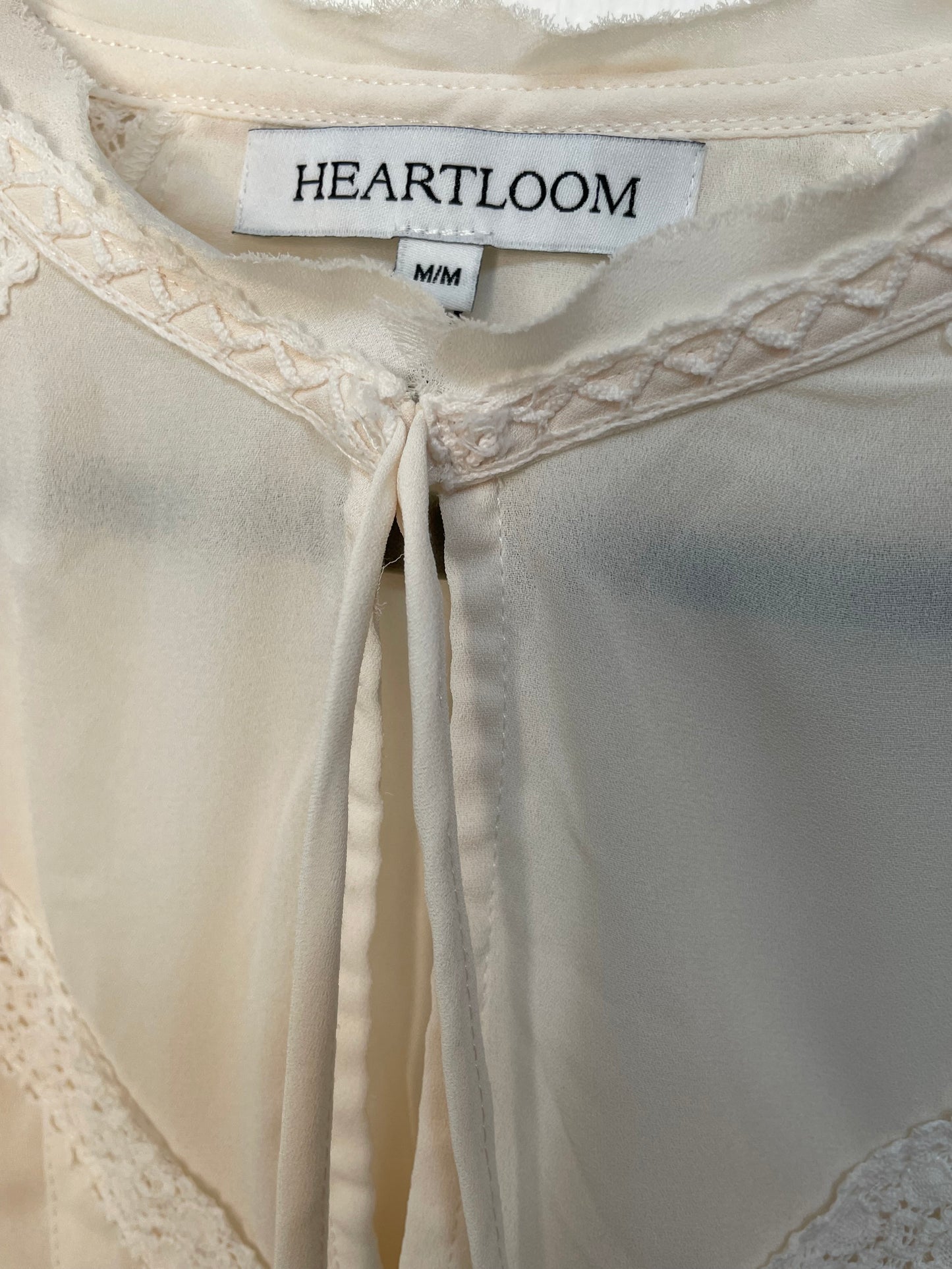 Heartloom Women's Boho Embroidered Cream Blouse {M}