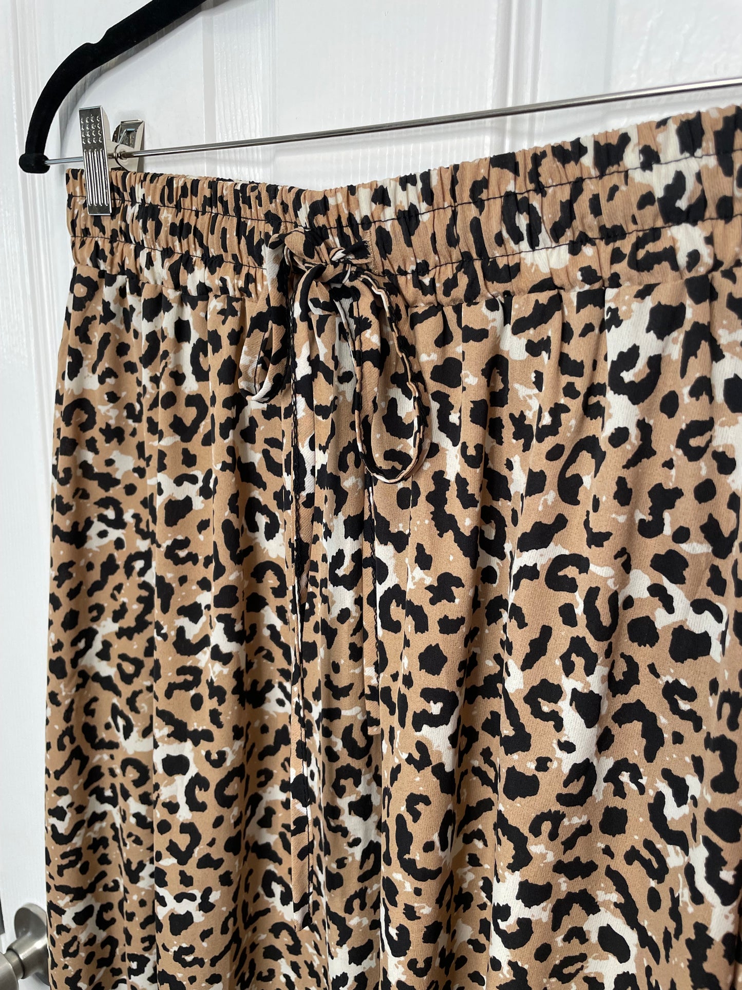 Leopard Print Maxi Skirt {M}