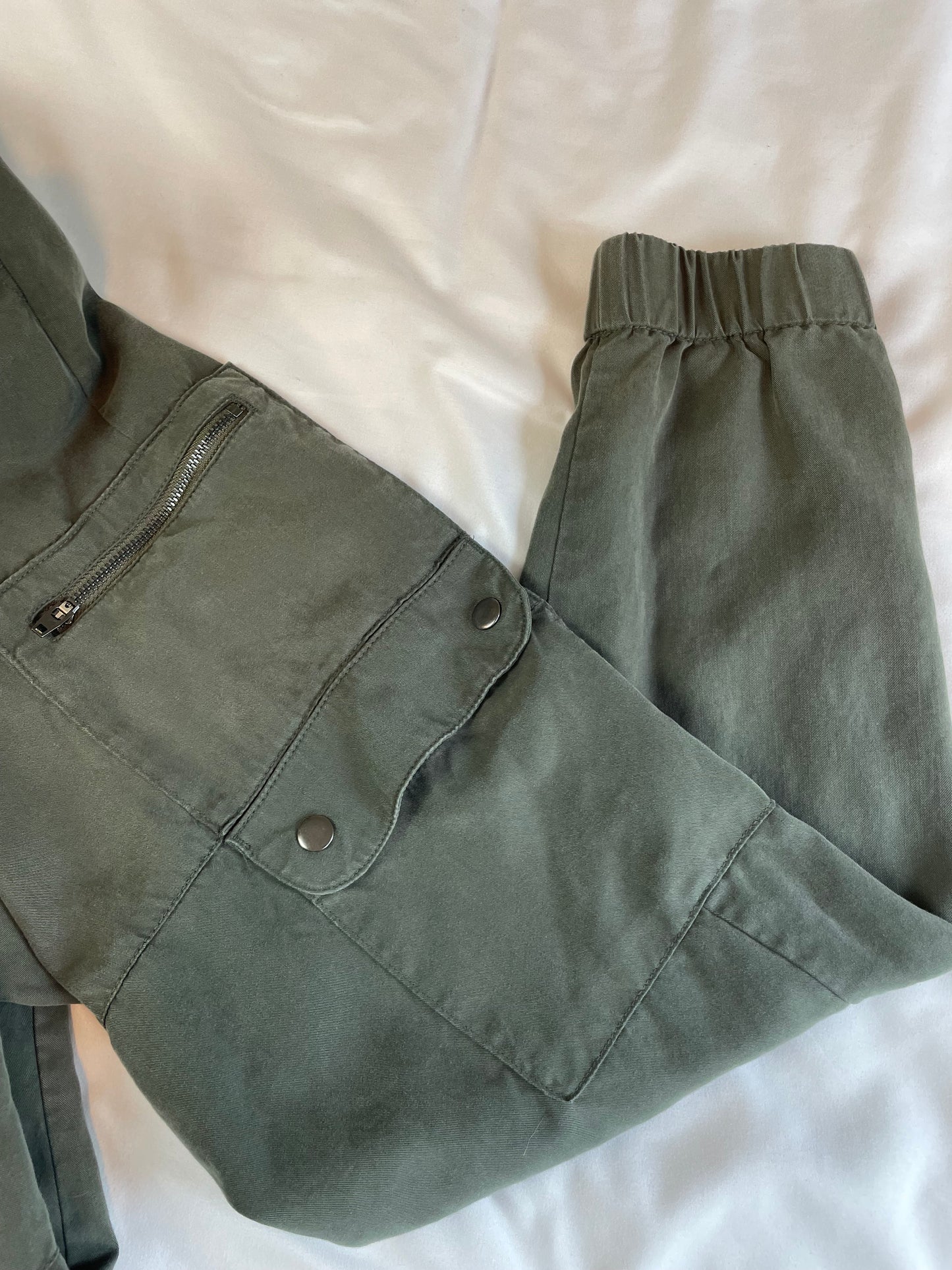 Banana Republic Factory TENCEL Cargo Jogger {M}