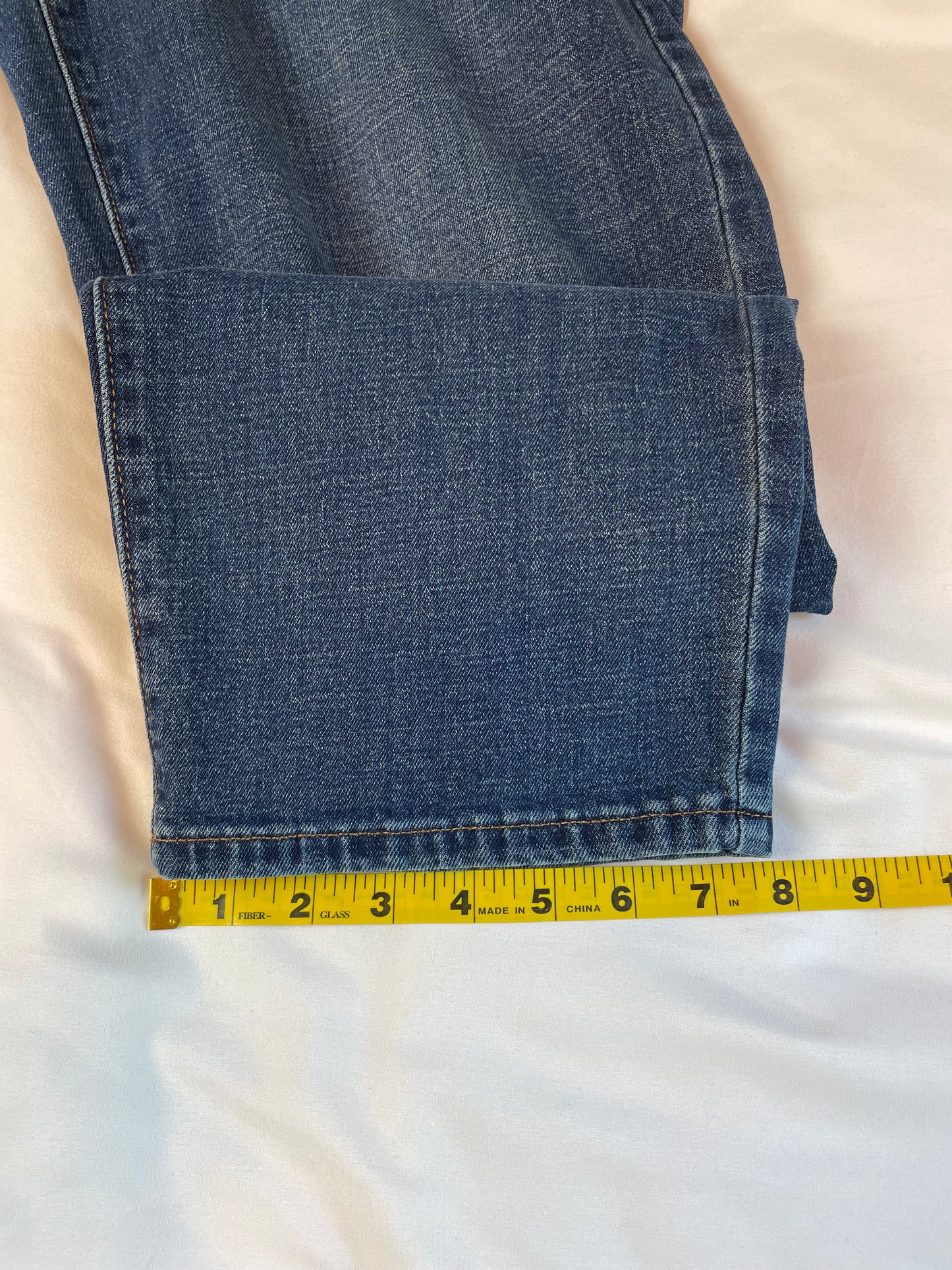 Banana Republic Factory Women’s Curvy Barrel Jean {Size 27}
