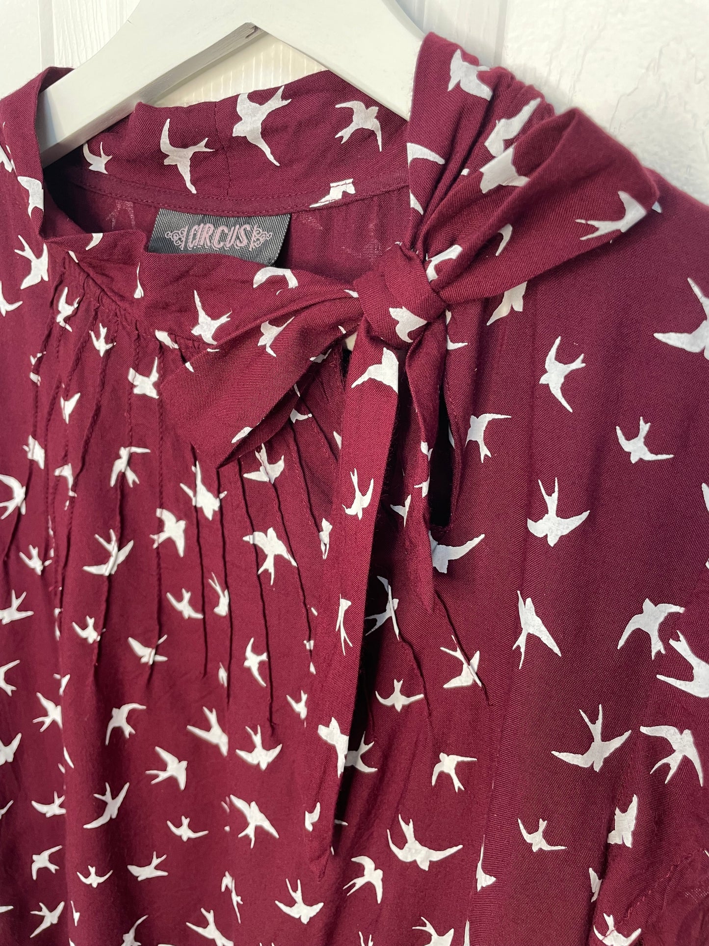 Circus | The Anna Burgundy Bird Print Women's Blouse {L}