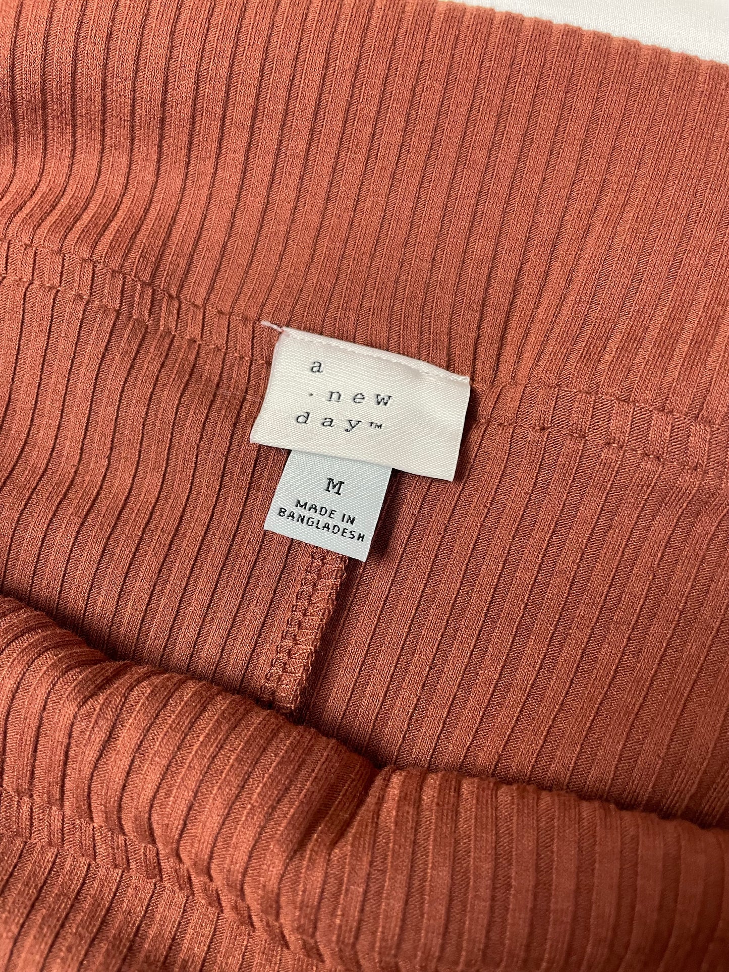 NWT | A New Day | Rust Off-Shoulder Ribbed Top {M}