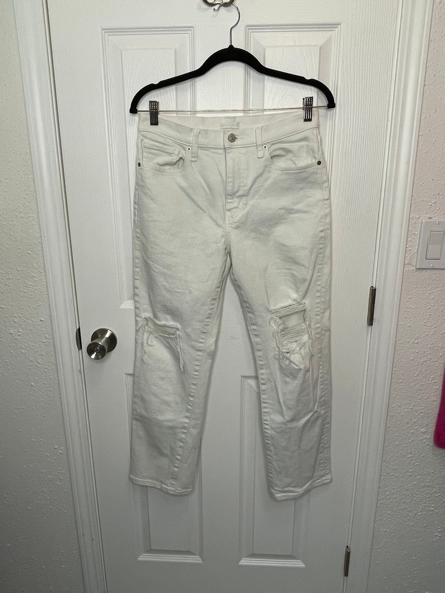 Uniqlo Cropped Distressed White Jeans {Size 27}